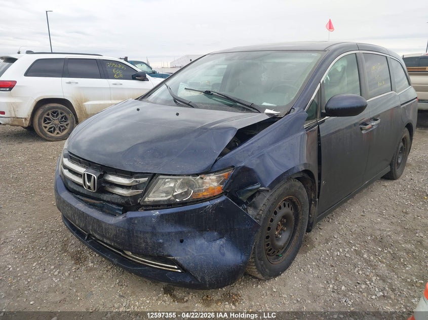 2016 Honda Odyssey Ex-L, Front, IAAI, VIN 5FNRL5H66GB510238 — photo 2