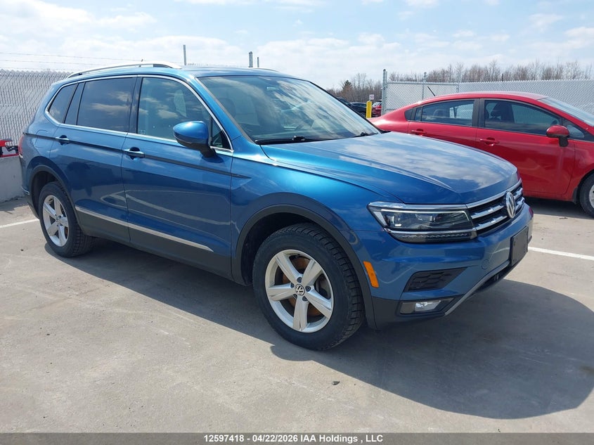 3VV4B7AX8LM085236 VOLKSWAGEN TIGUAN Photo 1