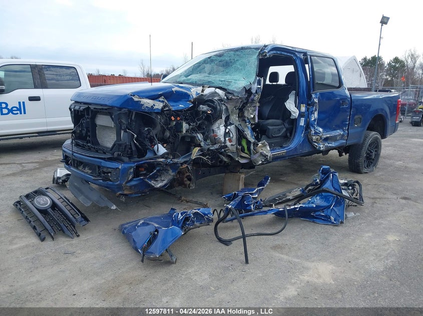 2022 Ford F250, Left Side, IAAI, VIN 1FT7W2BN6NEE73400 — photo 2