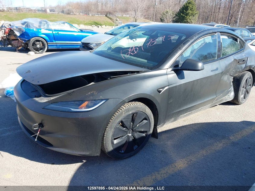 Vin: lrw3e7eb1rc200458, lot: 2995000, tesla model 3 long range 20242