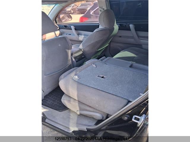 2011 Toyota Highlander Se VIN: 5TDZA3EH4BS010843 Lot: 12598793