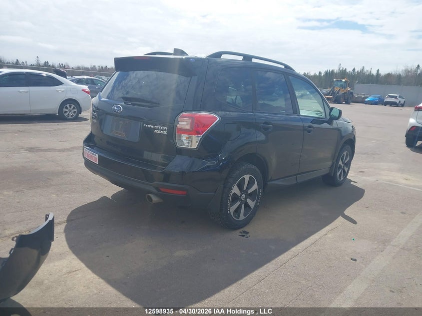 Vin: jf2sjedc3hh805299, lot: 2996157, subaru forester 2.5i premium 20174