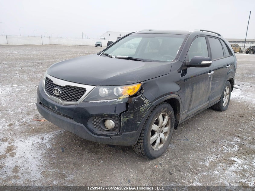 2012 Kia Sorento, Theft Recovery, IAAI, VIN 5XYKTDA21CG250790 — photo 2