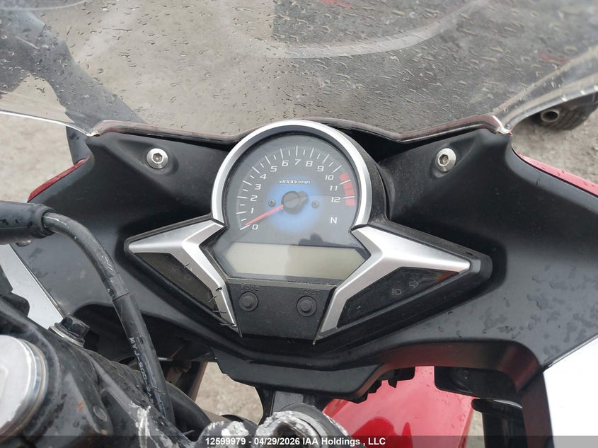 2012 Honda Cbr250 R VIN: MLHMC4122C5300739 Lot: 12599979