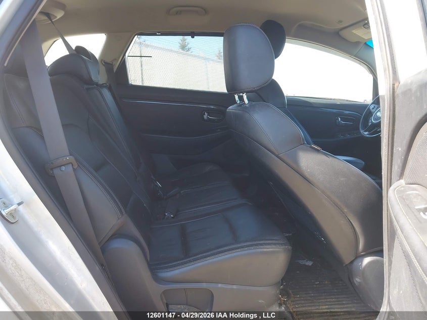 2017 KIA RONDO WAGON 2.0L I-4 DI, DOHC, VVT, 164HP
