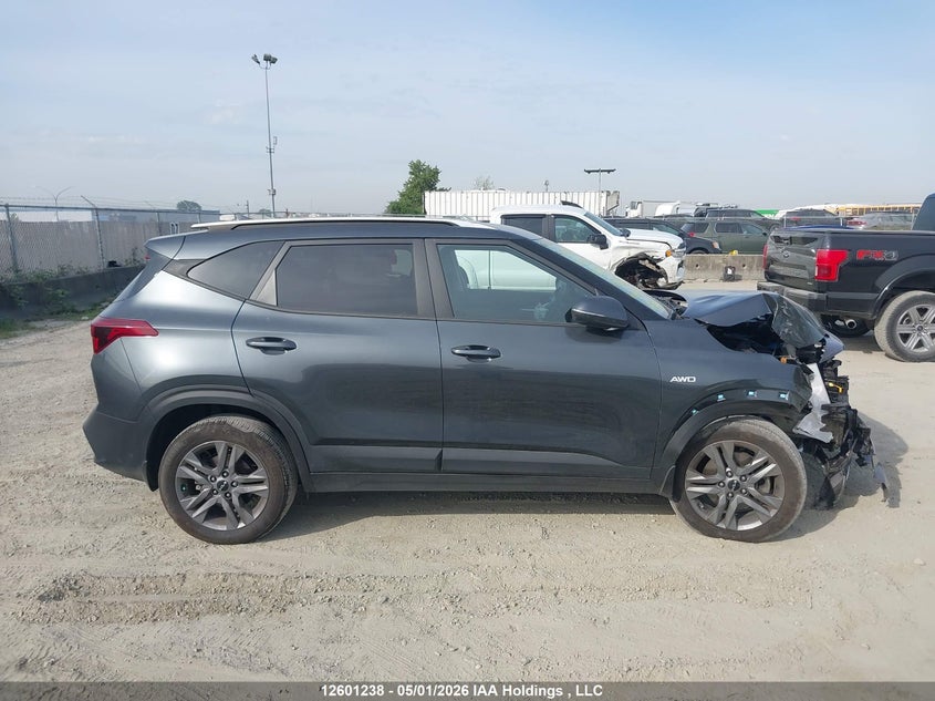 2023 Kia Seltos Lx VIN: KNDEPCAA1P7427179 Lot: 12601238