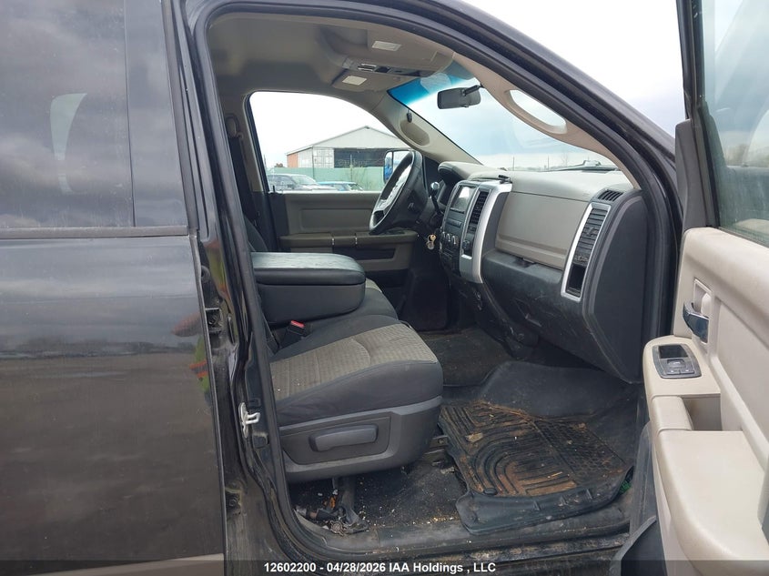 2010 DODGE RAM PICKUP 5.7L V-8 VVT, 390HP