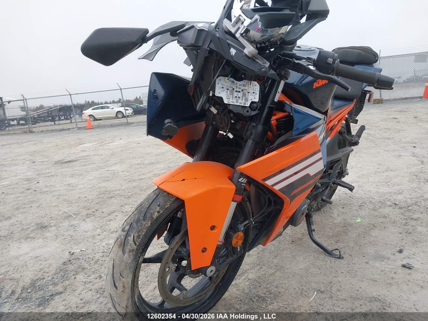2024 Ktm Rc 390 VIN: MD2JYJ407RN207671 Lot: 12602354