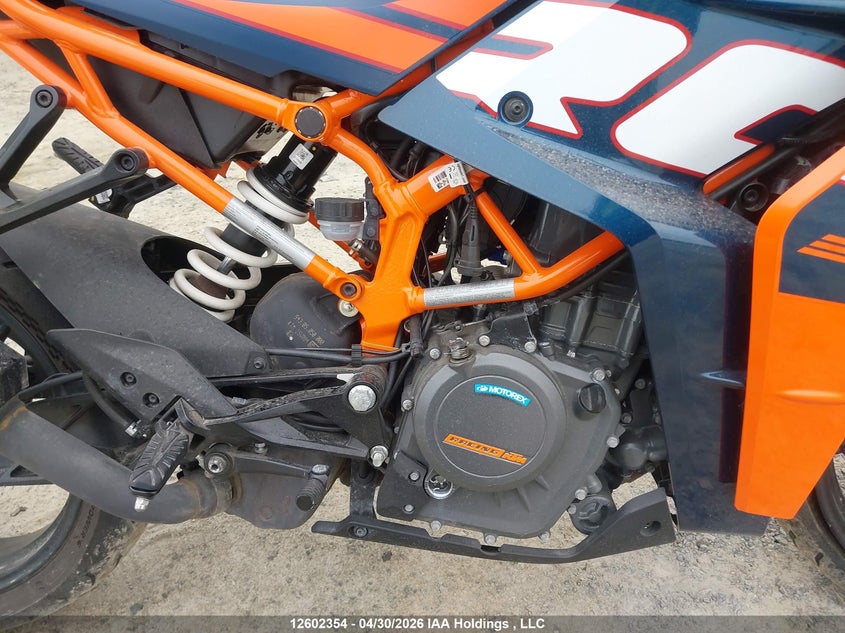 2024 Ktm Rc 390 VIN: MD2JYJ407RN207671 Lot: 12602354