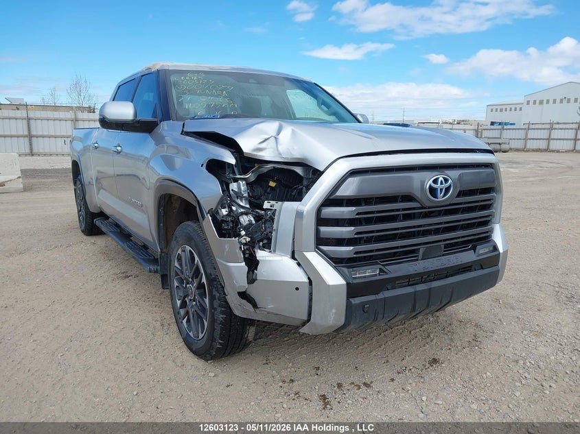 2023 TOYOTA TUNDRA CREWMAX LIMITED
