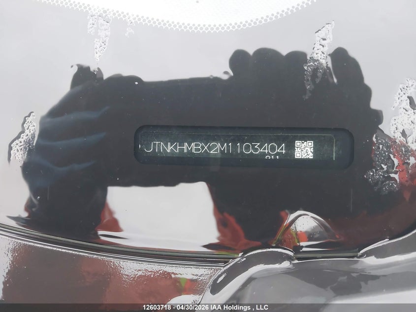 2021 Toyota C-Hr Xle/Le/Night Shade/Limited VIN: JTNKHMBX2M1103404 Lot: 12603718