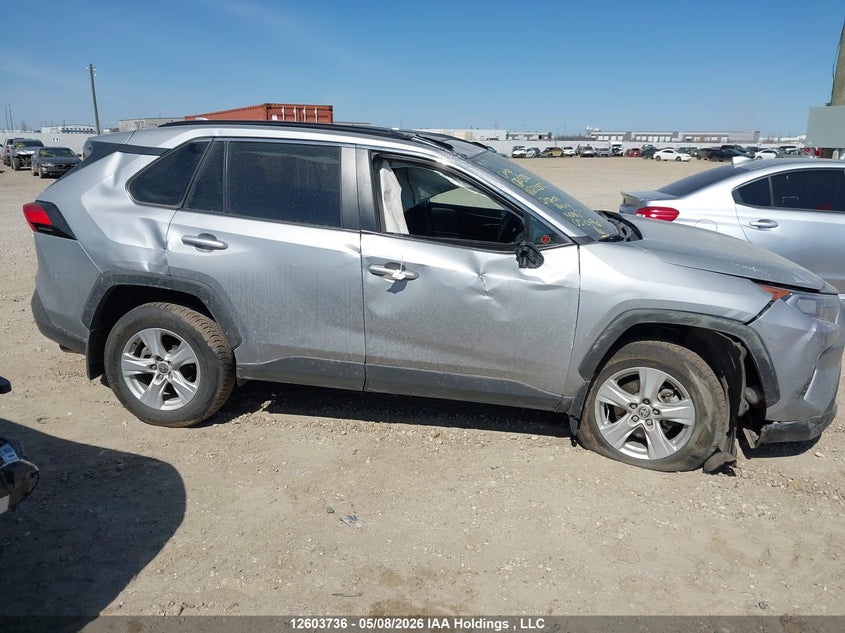 2021 Toyota Rav4 Xle VIN: 2T3R1RFV3MW233397 Lot: 12603736