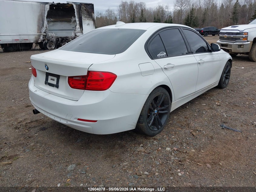 Vin: wba3c3g53fnt51744, lot: 3001801, bmw 320i xdrive 20154