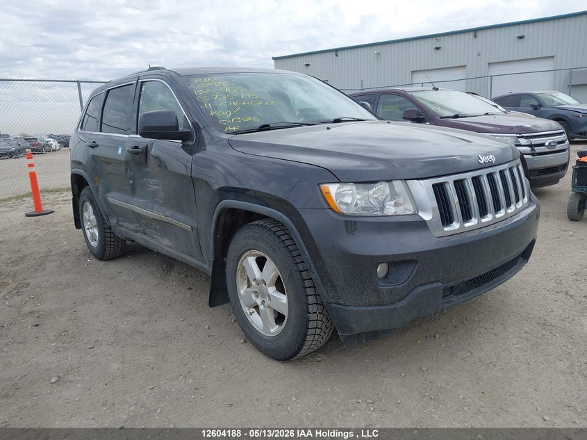 Vin: 1j4rr4ggxbc735992, lot: 3001936, jeep grand cherokee laredo 2011 img_1