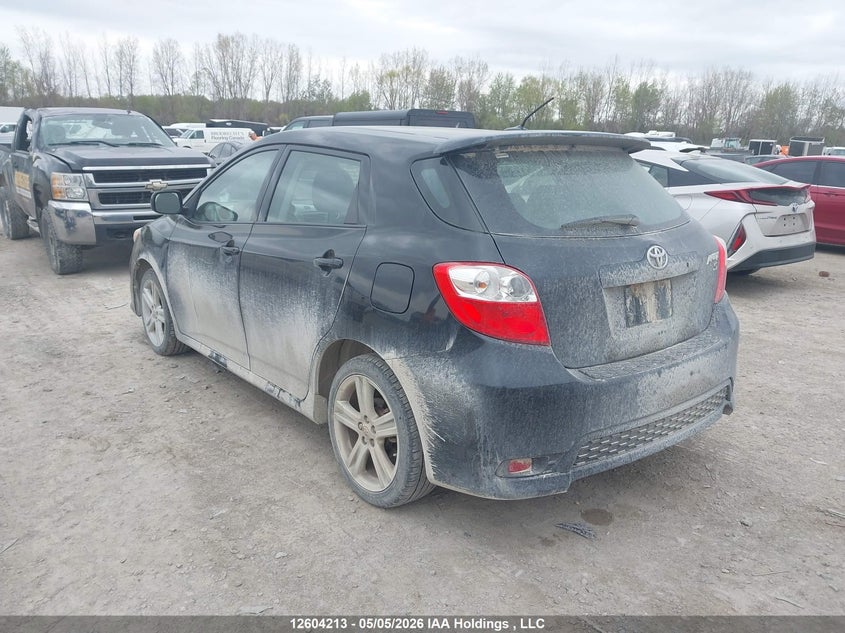 Vin: 2t1ku4ee2bc641295, lot: 3001961, toyota corolla matrix 20113