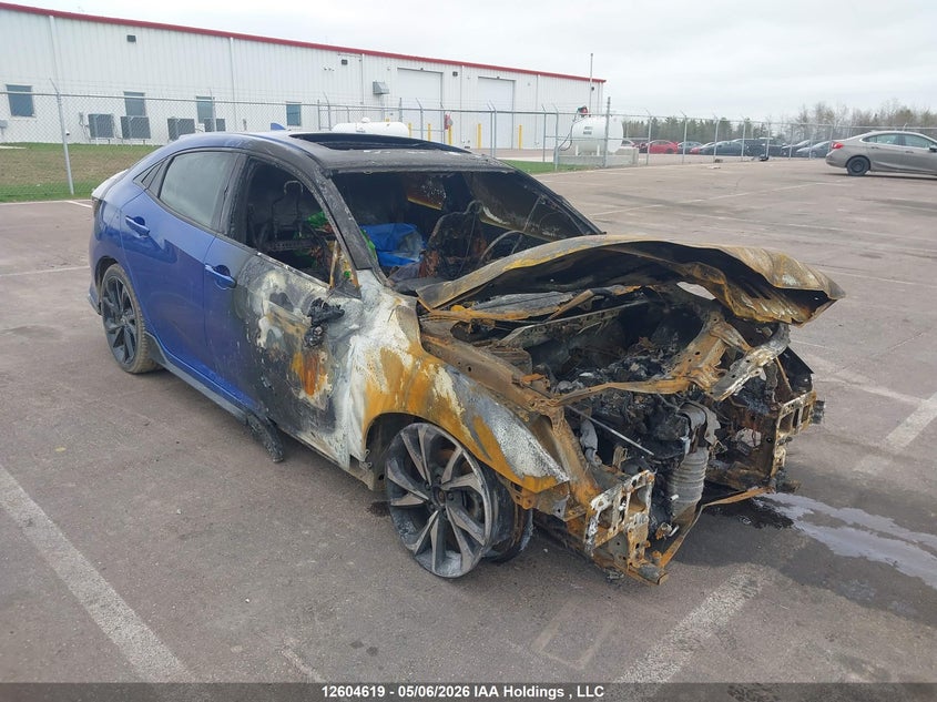 Vin: shhfk7g48hu301794, lot: 3002404, honda civic sport 2017 img_1