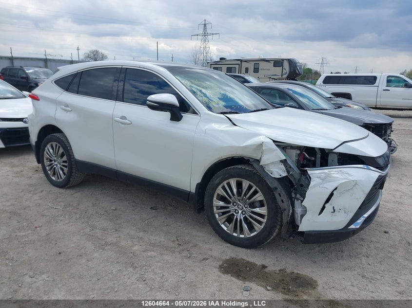2024 Toyota Venza Le/Xle/Limited/Night Shade, Удар спереду, IAAI, VIN JTEAAAAH9RJ179752