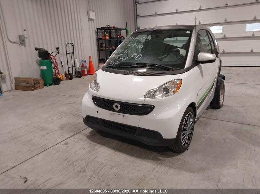 Vin: wmeej3ba6fk795368, lot: 3002698, smart fortwo passion/pure 20152
