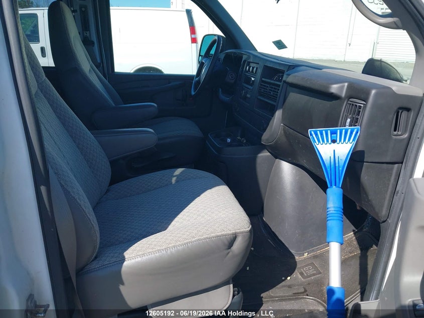 2008 CHEVROLET EXPRESS VAN 5.3L V-8 301HP