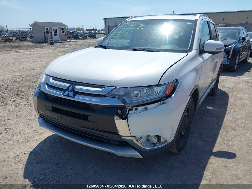 Vin: ja4az2a36hz600862, lot: 3003487, mitsubishi outlander es 20172