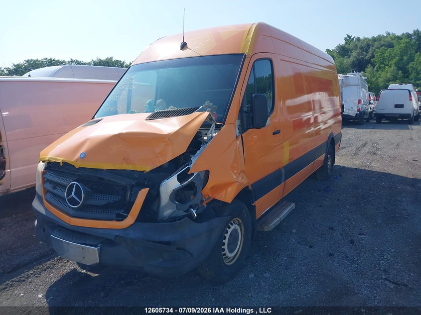 2014 Mercedes-Benz Sprinter, Front, IAAI, VIN WD3BE8DC2E5882290 — photo 2