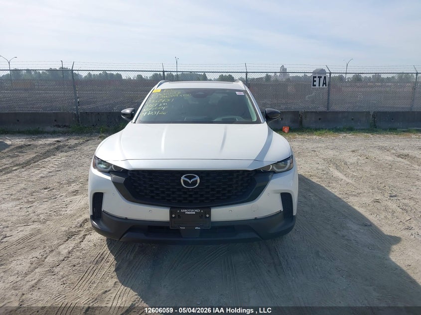 2025 Mazda Cx-50 2.5 Cx-50 Premium white Lot 111012606059 Vin 7MMVABDM0SN367451