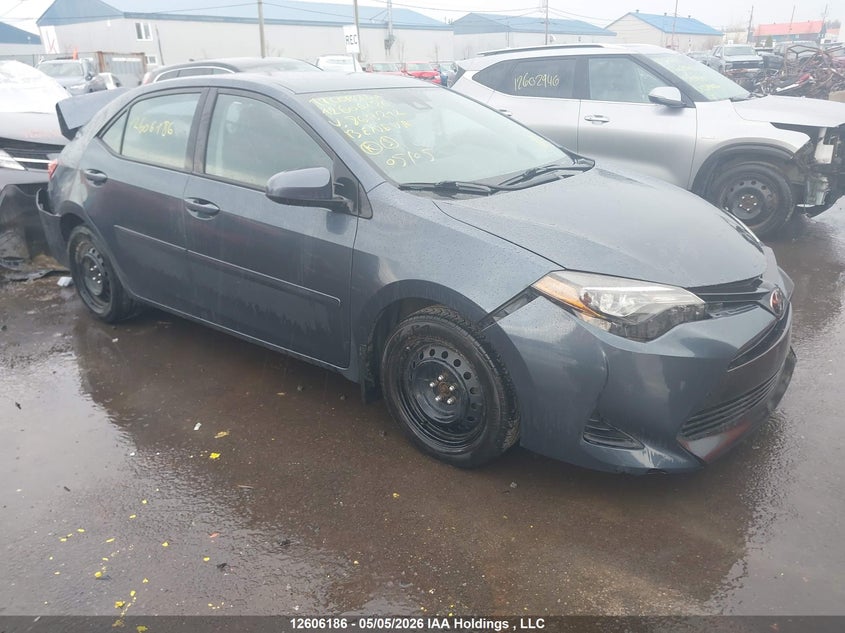 2017 TOYOTA COROLLA LE