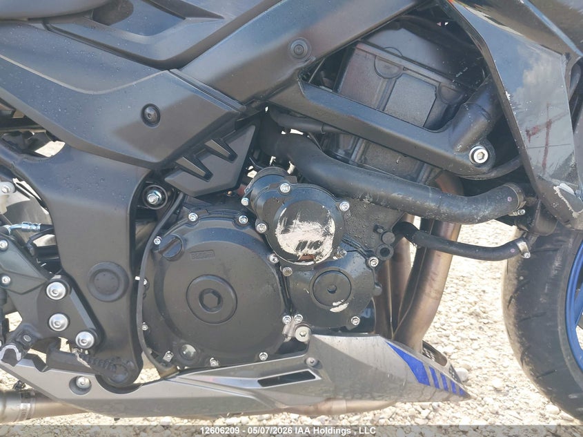 2023 SUZUKI GSX-S MOTO 4