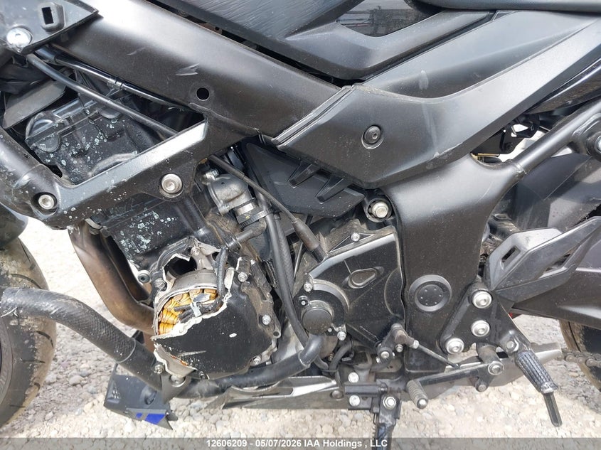 2023 SUZUKI GSX-S MOTO 4