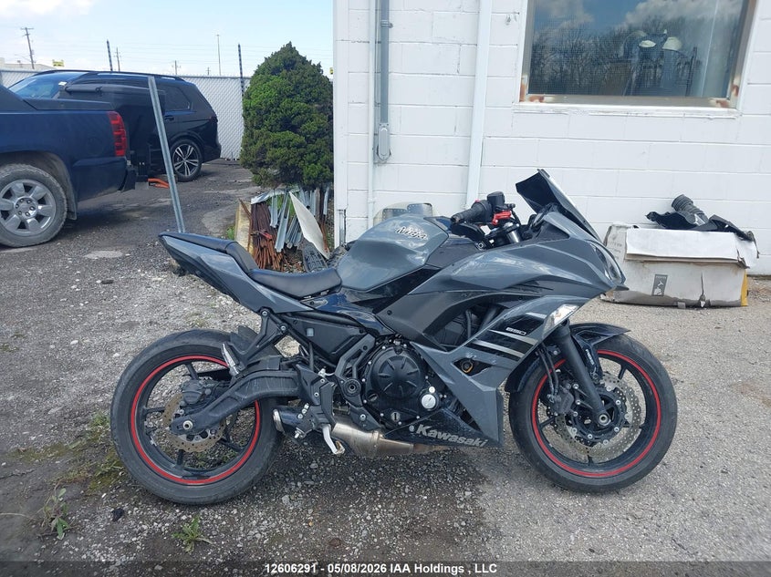 2018 Kawasaki Ex650 F VIN: JKAEXEK18JDA23019 Lot: 12606291