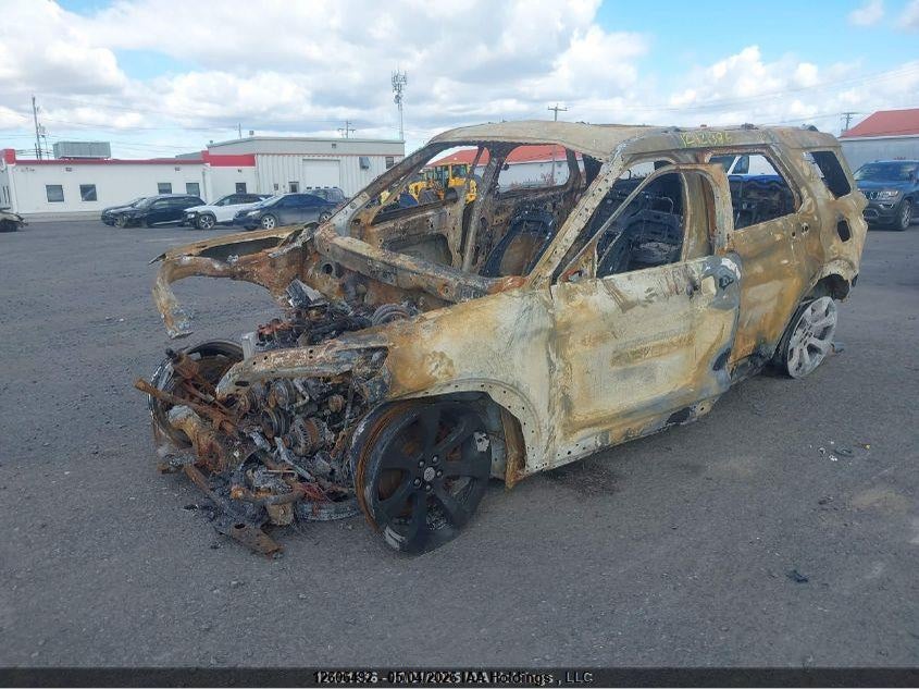2022 Ford Explorer, Total Burn, IAAI, VIN 1FM5K8GC6NGA55111 — photo 2