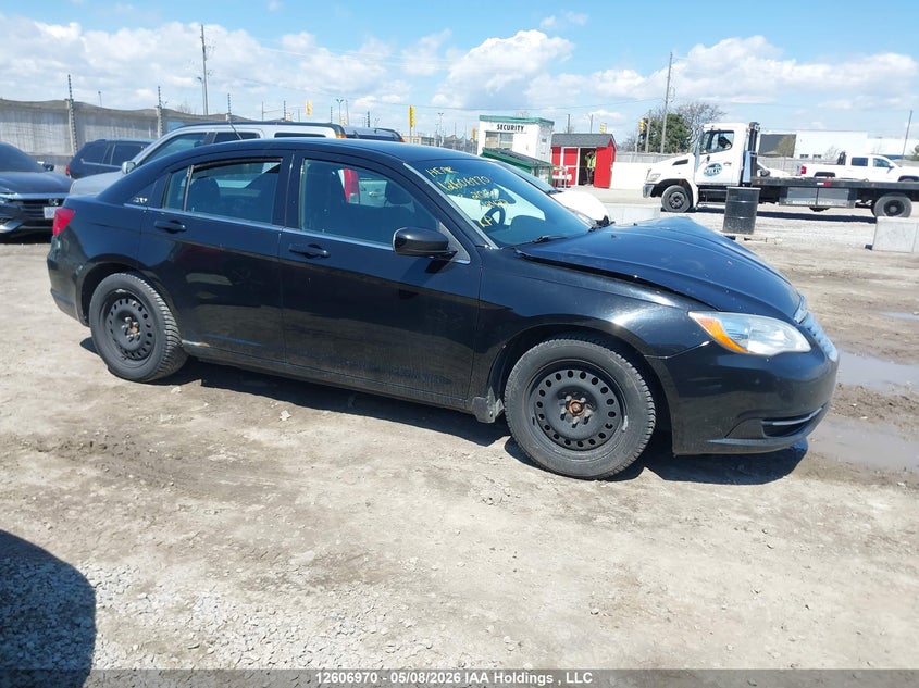 Vin: 1c3ccbab2dn512422, lot: 3005005, chrysler 200 lx 2013 img_1