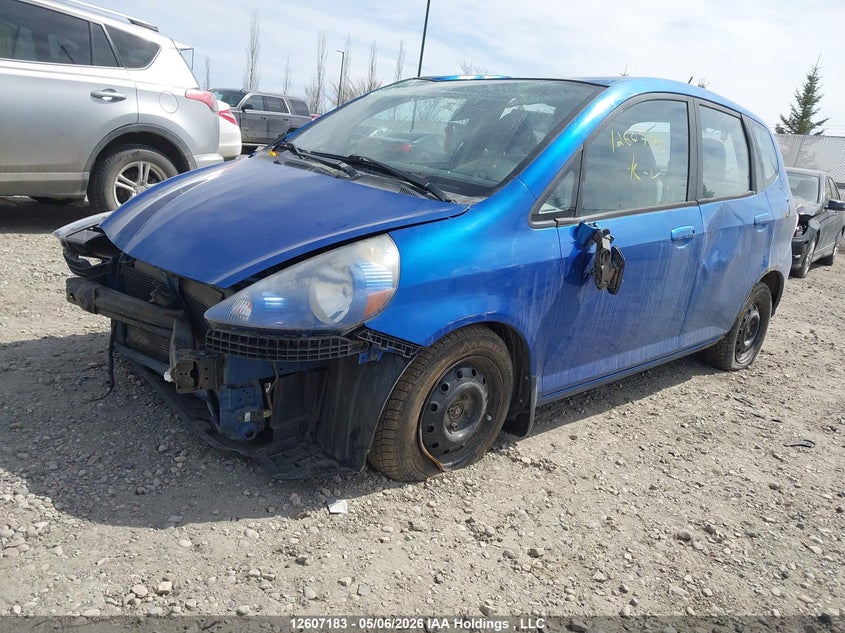 2008 Honda Fit Dx/Lx VIN: JHMGD38408S807225 Lot: 12607183