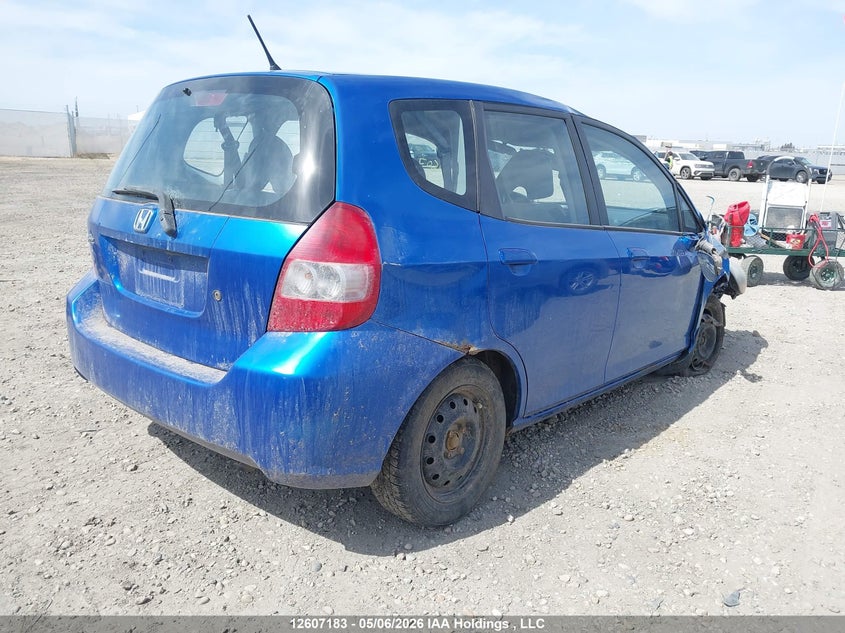 2008 Honda Fit Dx/Lx VIN: JHMGD38408S807225 Lot: 12607183