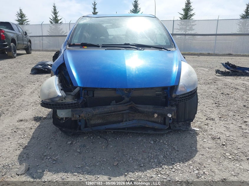 2008 Honda Fit Dx/Lx VIN: JHMGD38408S807225 Lot: 12607183