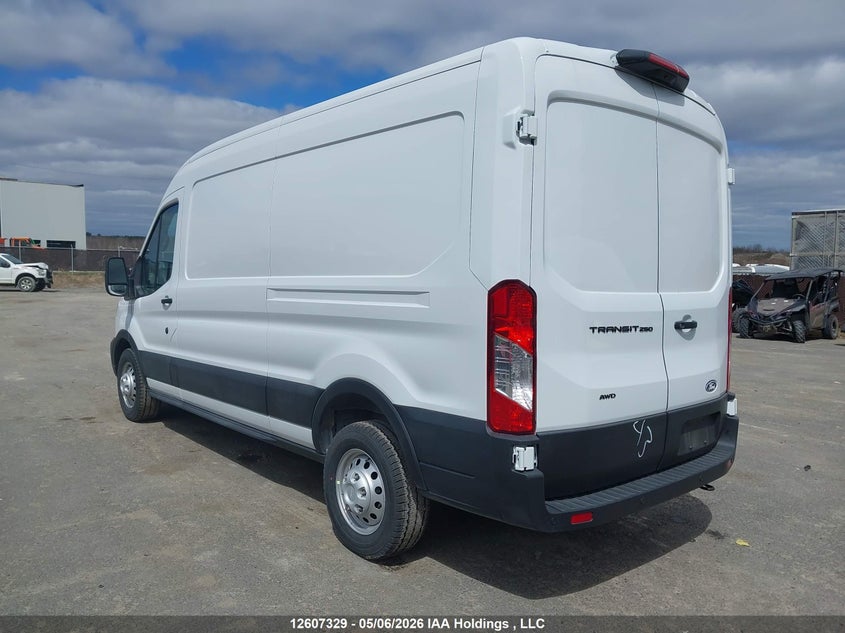 1FTBR2C83TKA56034 2026 Ford Transit 3.5 T-250 white