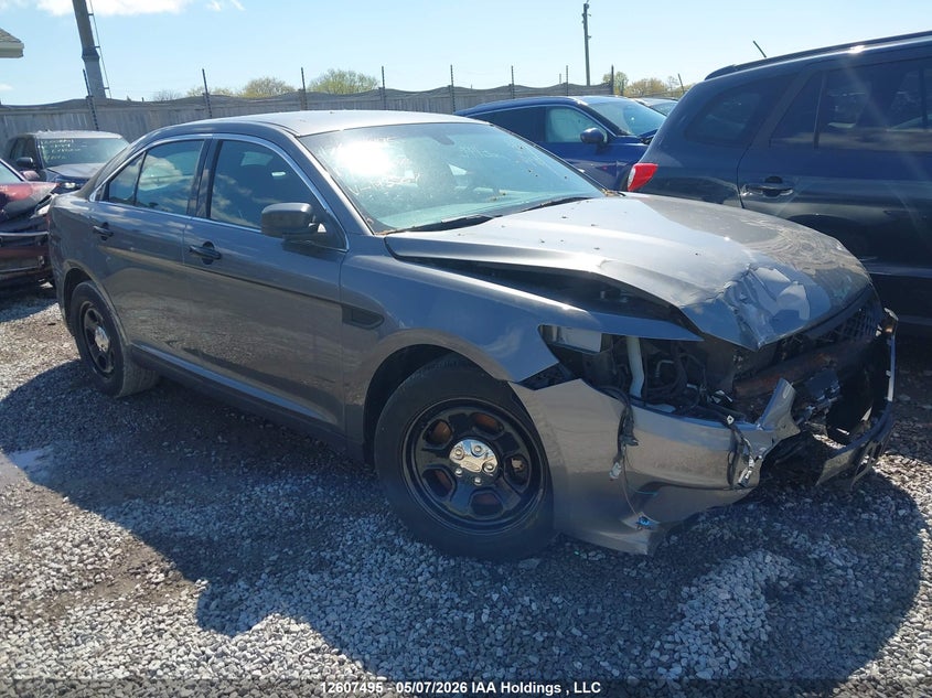 Vin: 1fahp2mk3hg143507, lot: 3005569, ford taurus police interceptor 2017 img_1