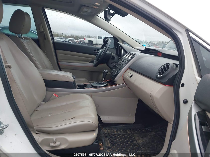 JM3ER4D30B0372004 2011 Mazda Cx-7 2.3 white