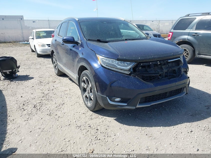 Vin: 2hkrw2h99jh136605, lot: 3005817, honda cr-v touring 2018 img_1