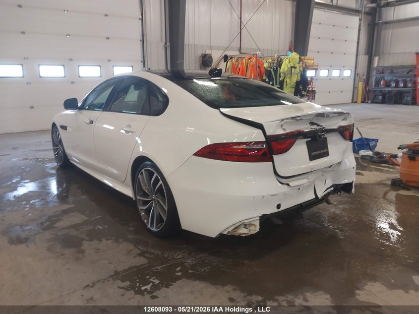 Vin: sajbl4gx7rcy96353, lot: 3006225, jaguar xf r-dynamic se 20243