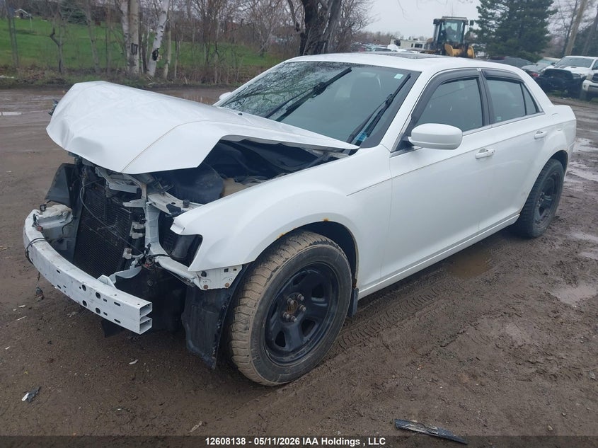 Vin: 2c3ccarg1eh221043, lot: 3006283, chrysler 300 20142