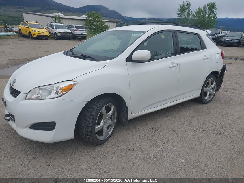 Vin: 2t1le4ee8ac013368, lot: 3006355, toyota matrix 20102