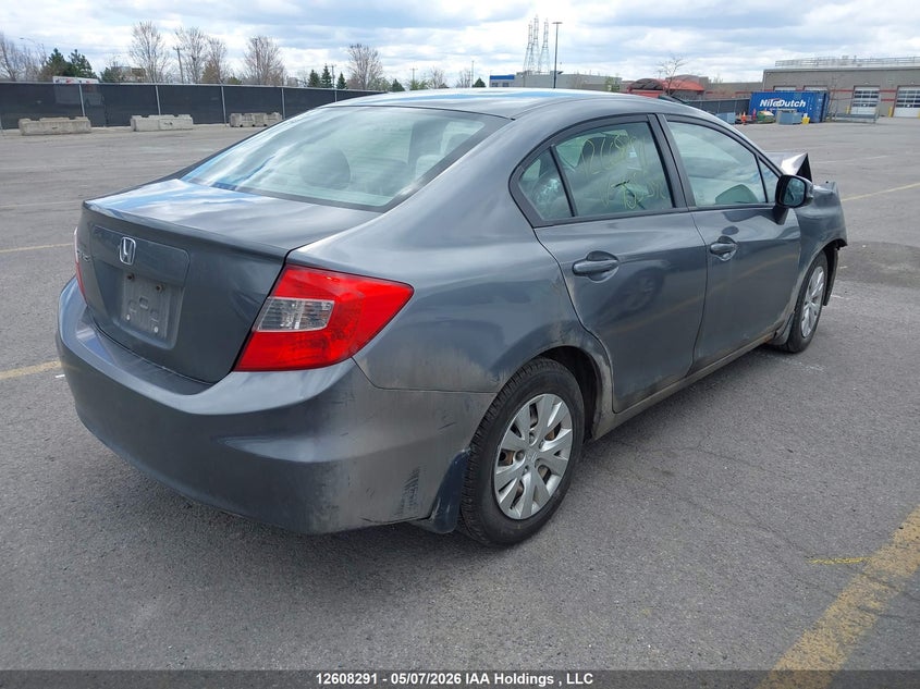 2HGFB2F47CH105548 2012 Honda Civic 1.8 grey