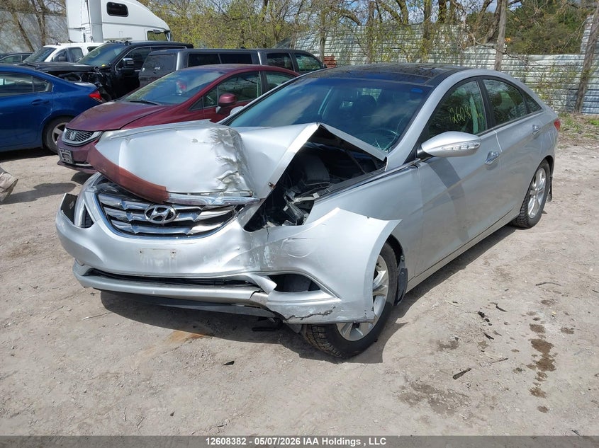 2013 Hyundai Sonata, Удар спереди, IAAI, VIN 5NPEC4AC4DH612482 — фото 2