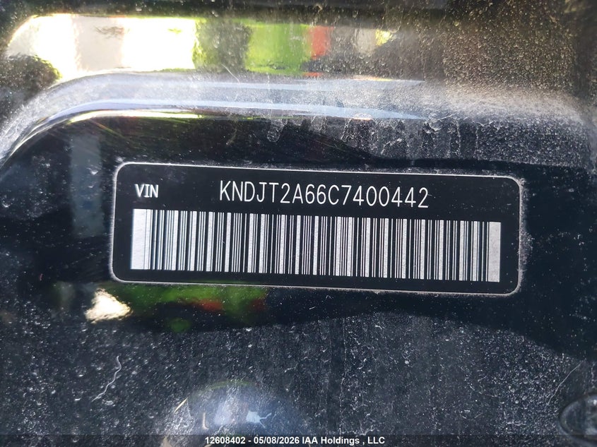 2012 Kia Soul 2.0L 2U/2.0L 4U/2.0L 4U Burner/2.0L 4U Luxury/2.0L 4U Retro VIN: KNDJT2A66C7400442 Lot: 12608402