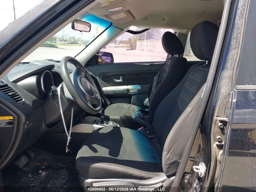 2012 Kia Soul 2.0L 2U/2.0L 4U/2.0L 4U Burner/2.0L 4U Luxury/2.0L 4U Retro VIN: KNDJT2A66C7400442 Lot: 12608402