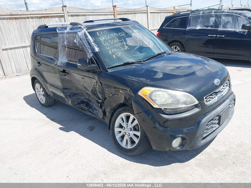 2012 Kia Soul 2.0L 2U/2.0L 4U/2.0L 4U Burner/2.0L 4U Luxury/2.0L 4U Retro VIN: KNDJT2A66C7400442 Lot: 12608402