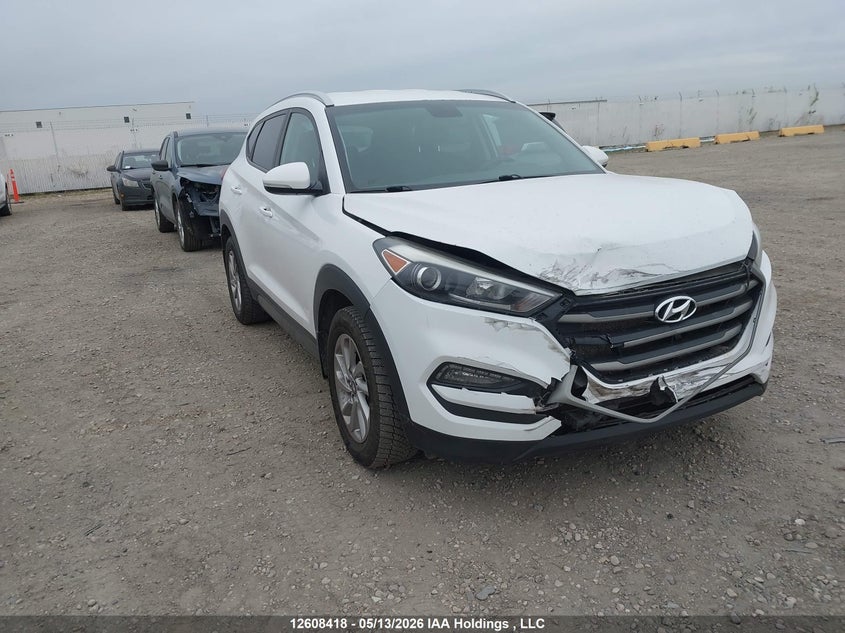 Vin: km8j3ca4xgu152204, lot: 3006584, hyundai tucson 2016 img_1