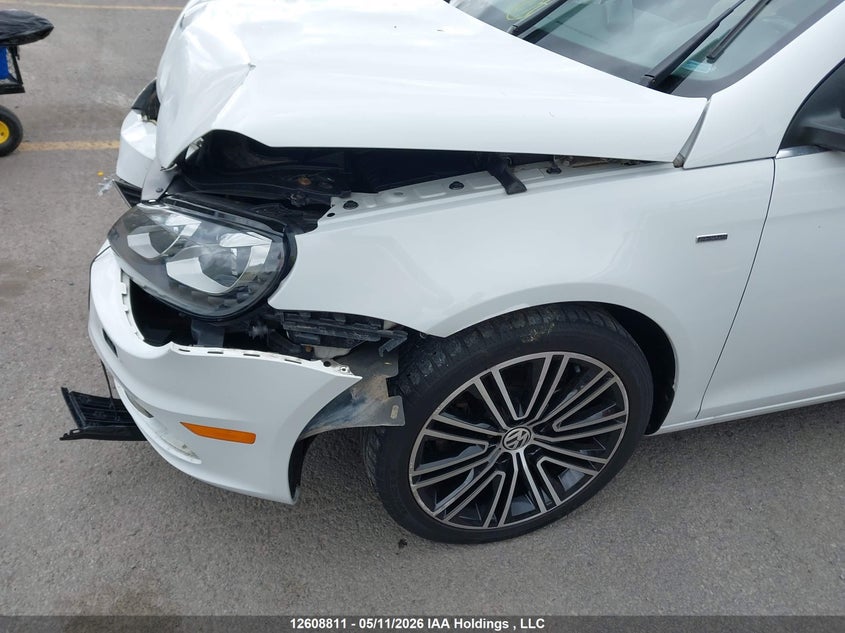 2015 Volkswagen Eos VIN: WVWFD8AH2FV002202 Lot: 12608811