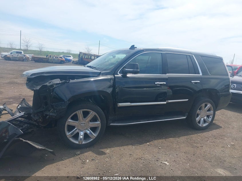 2018 Cadillac Escalade Premium Luxury VIN: 1GYS4CKJXJR165114 Lot: 12608982